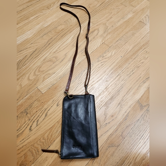 Clava Crossbody Wallet Purse - Picture 1 of 7